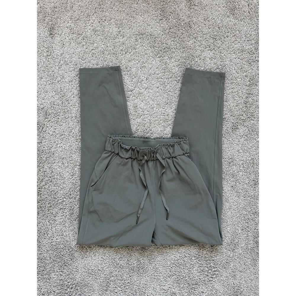 Lululemon Women’s Stretch High-Rise Pants 26” Dark Olive Size 0 Athleisure